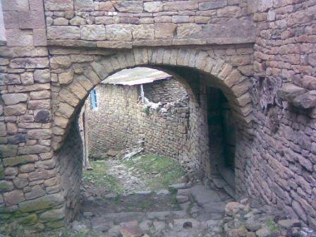  Каменная арка в Нахки